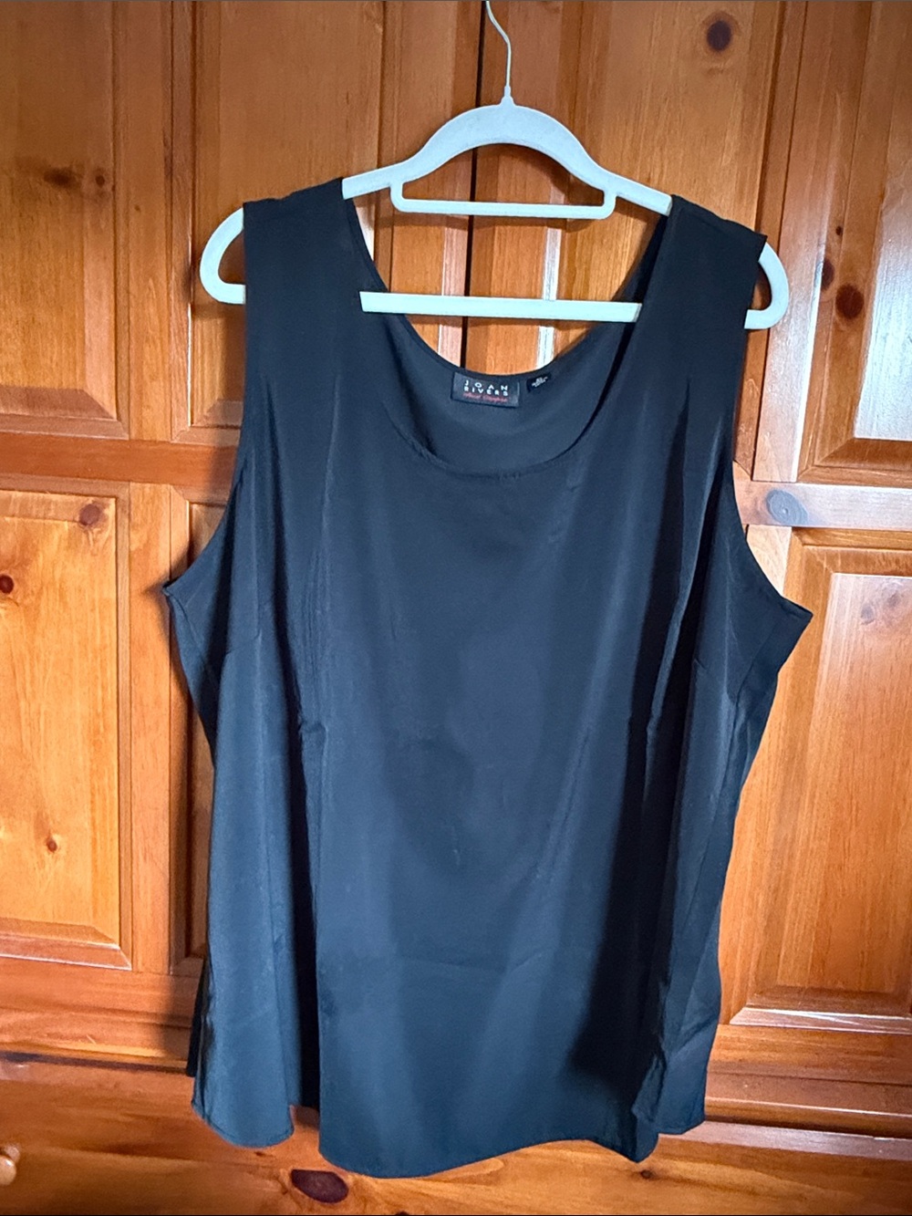 Joan Rivers Black Sleeveless Scoop Neck